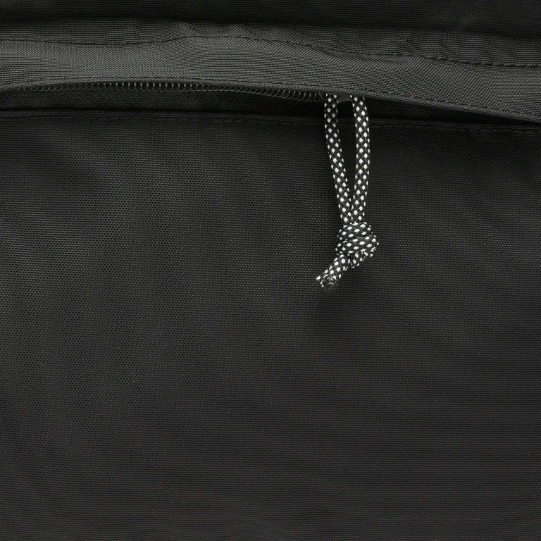 Clyffe Shoulder Bag